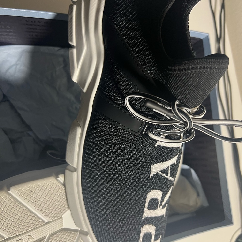 Knit Prada logo sneakers - Picture 8 of 11